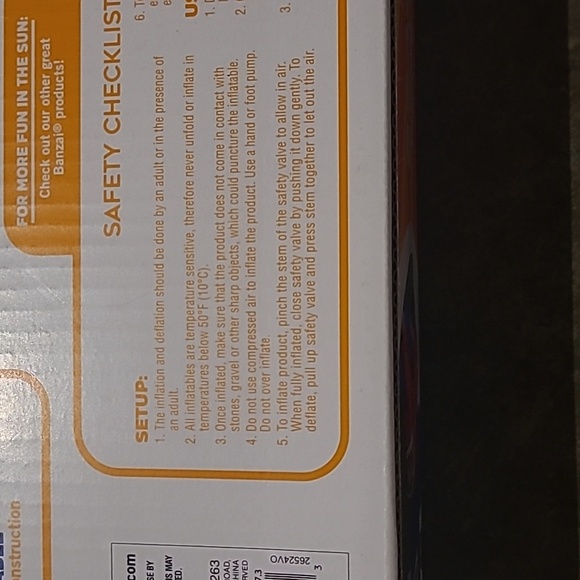 BANZAI MEGA INFLATABLE BOXING GLOVES - Picture 6 of 11